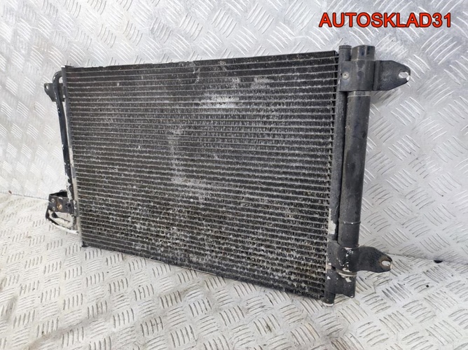 Радиатор кондиционера Volkswagen Golf 5 1K0820411P