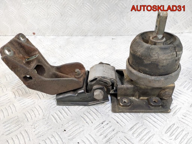 Опора двигателя левая VW Sharan 7M0199131AF