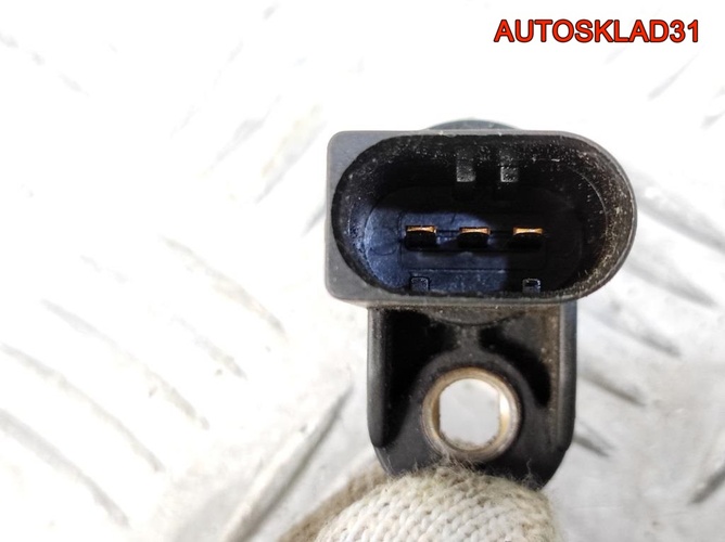 Датчик положения распредвала BMW E90 12141438082