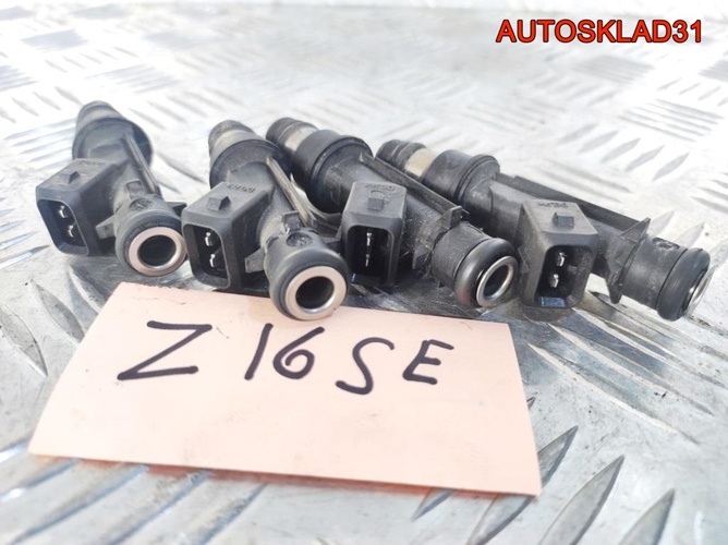 Форсунка топливная Opel Astra G 1,6 Z16SE 25317316