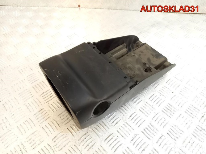 Кожух рулевой колонки VW Passat B6 3C0858560D