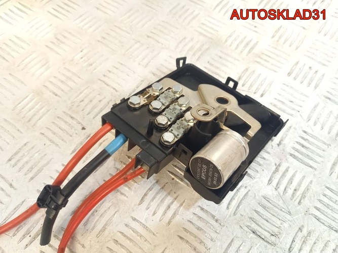 Блок предохранителей Mercedes W211 A2115460641