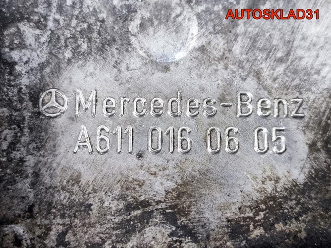 Головка блока Mercedes Vito 638 2.2 CDI 6110104720