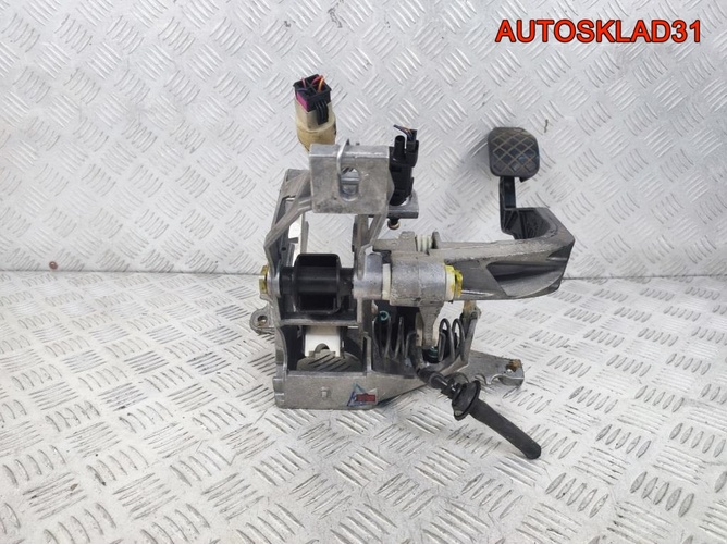 Блок педалей МКПП Volkswagen Passat B5 8D1721117K