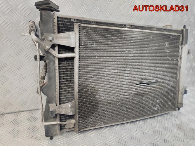 Кассета радиаторов Mitsubishi Colt 4A90 MN130393