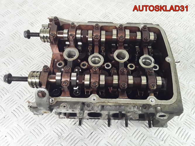 Головка блока правая VW Passat B5+ BDN 07D103374J