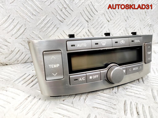 Блок климат контроля Toyota Avensis 2 5590205050