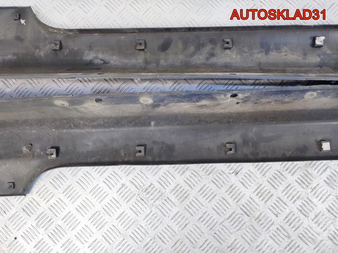 Накладка на порог Комплект Daewoo Kalos 96600363