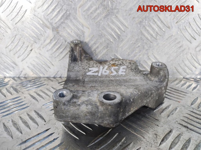 Кронштейн кондиционера Opel Astra G 90529603