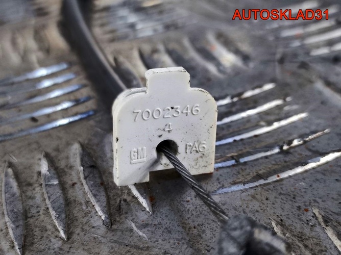 Трос открывания передней двери Opel Zafira A 7002346