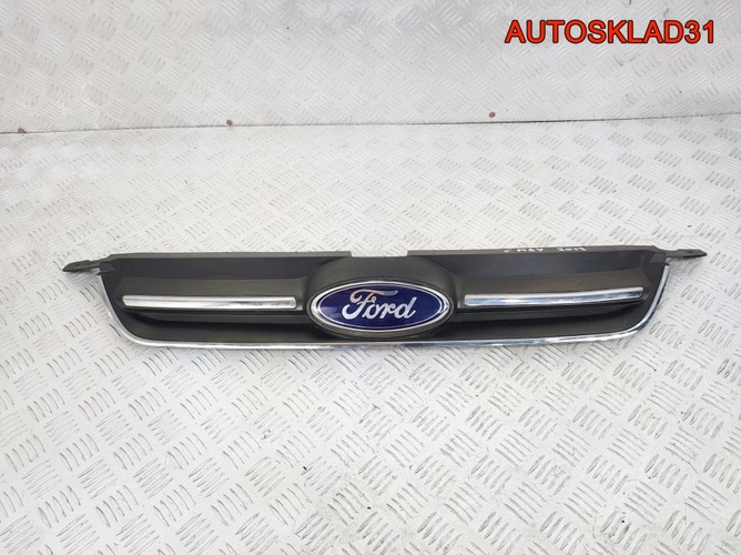 Решетка радиатора Ford C-MAX AM51R8200C