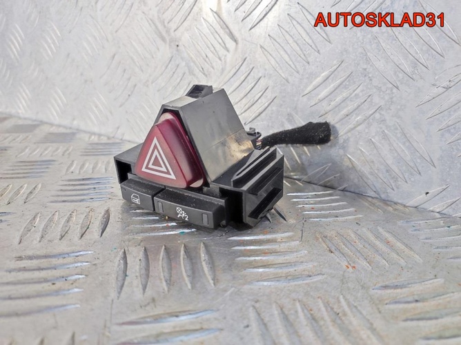 Кнопка аварийной сигнализации Opel Corsa D