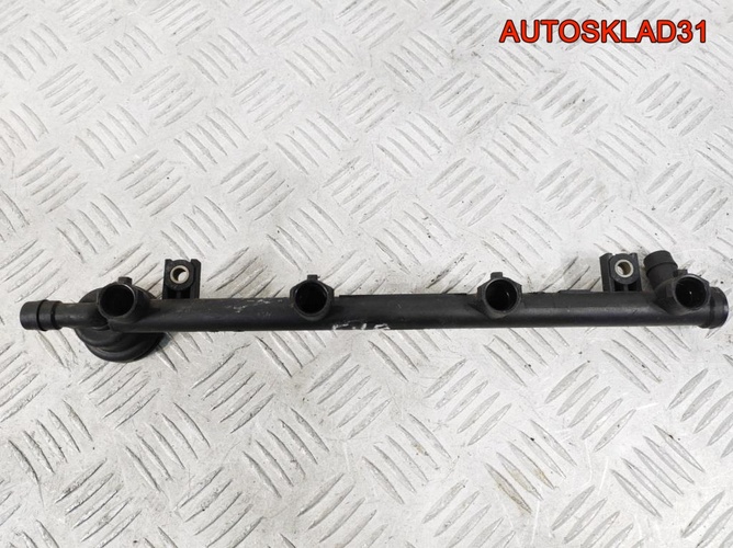 Рейка топливная Renault Scenic 2 7700107405
