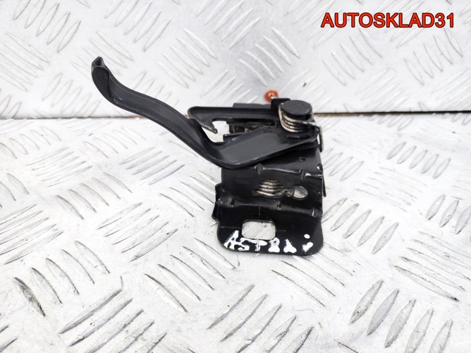 Замок капота Opel Astra J  13312134