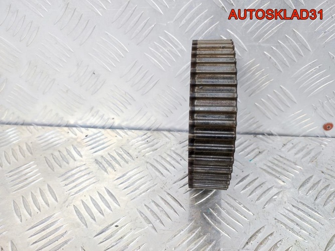 Шестерня привода ТНВД VW Passat B5 028130111J