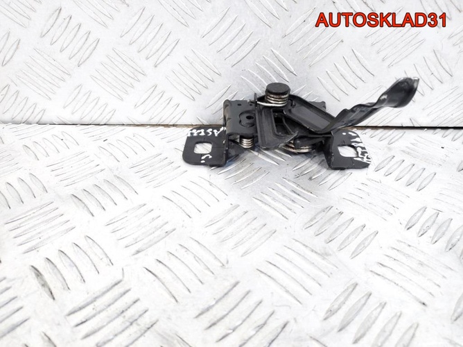 Замок капота Opel Astra J  13312134