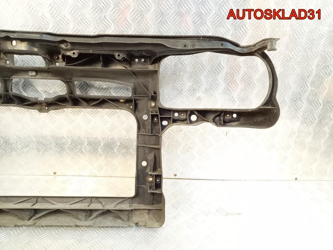 Панель передняя Volkswagen Golf 4 1J0805594