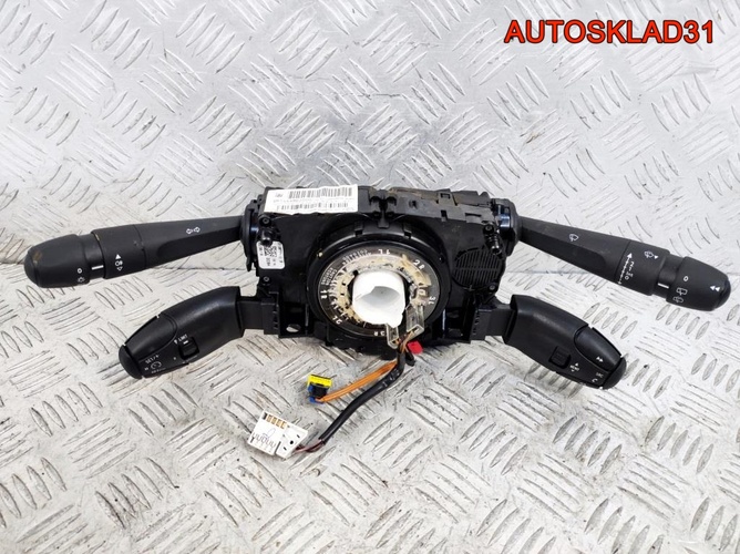 Переключатель подрулевой Peugeot 208 98154492ZD