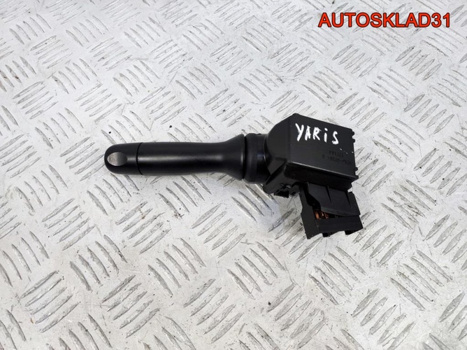 Переключатель дворников Toyota Yaris 846520D031