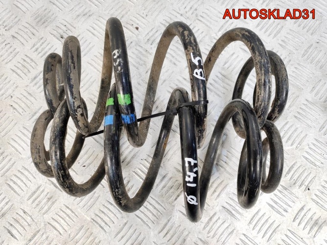 Пружина задняя VW Passat B5 Combi 3B0511115T