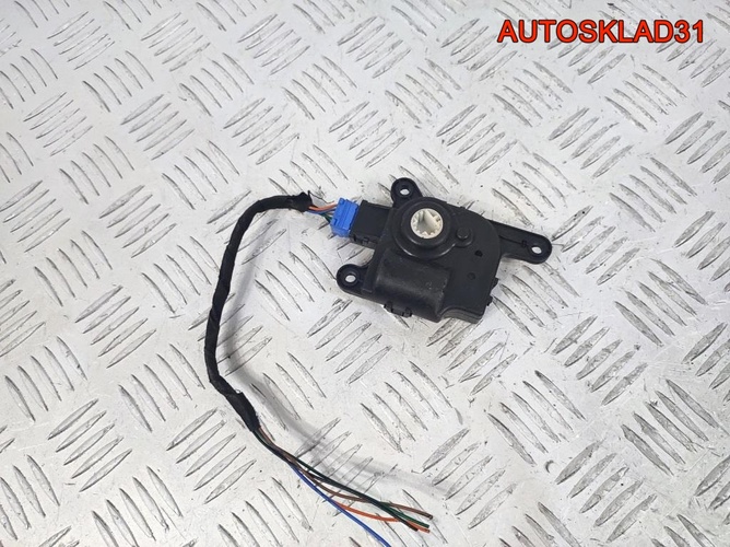 Моторчик заслонки отопителя Kia Ceed D332AP6AA
