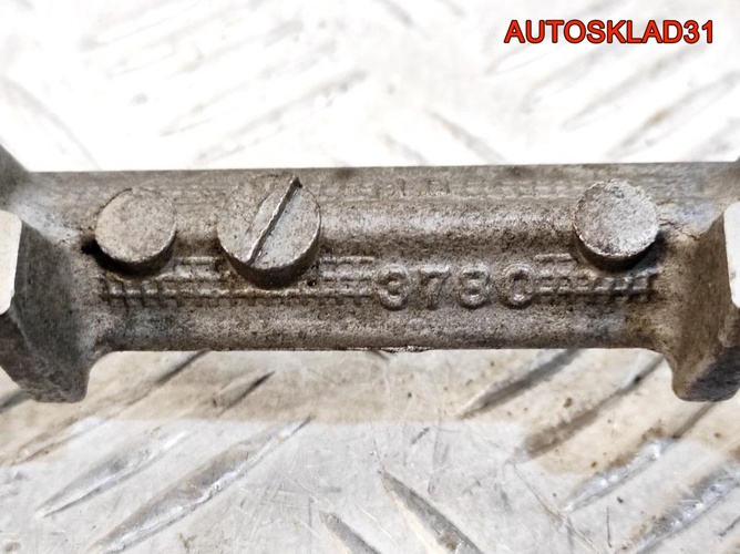 Рейка топливная Mitsubishi Carisma DA 1,6 4G92