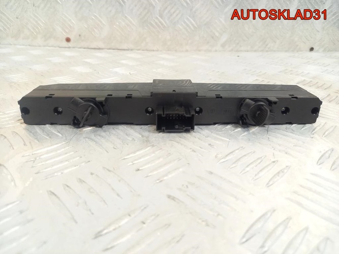 Блок кнопок Opel Zafira B 13100109