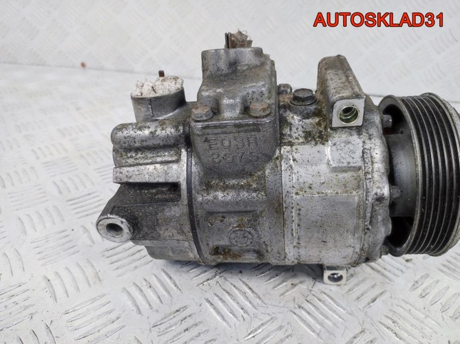 Компрессор кондиционера VW Golf 5 1K0820803G