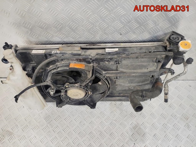 Кассета радиаторов Mitsubishi Colt 4A90 MN130393