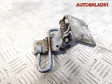 Петля двери передняя правая нижняя VW Passat B5  (Изображение 5)