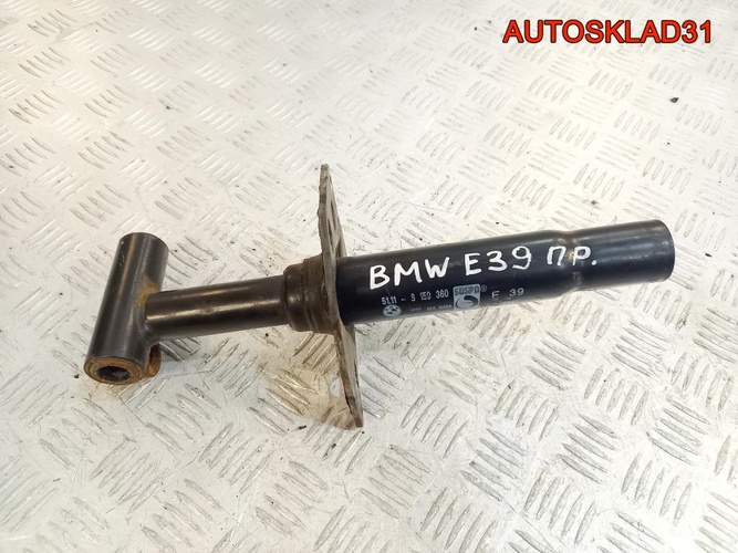 Кронштейн усилителя переднего бампера R BMW 5 E39