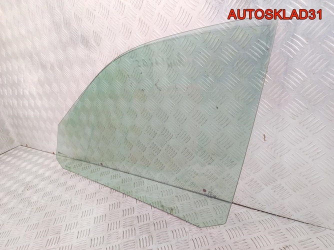 Стекло двери передней правой Audi A4 B5 8D0845202