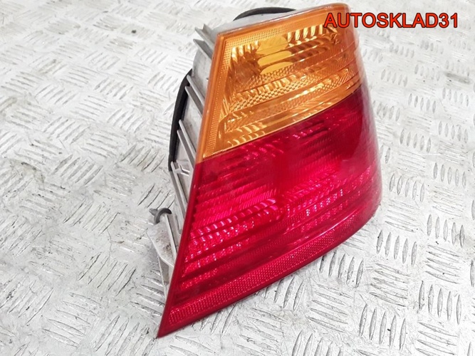 Фонарь задний наружный правый BMW E46 63218364726