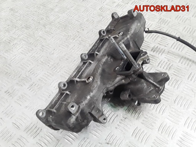 Коллектор впускной Тойота Королла Версо 2AD-FTV