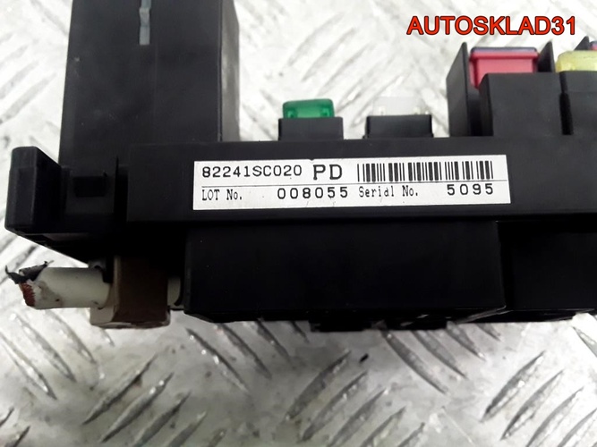 Блок предохранителей Субару Форестер 82241SC020
