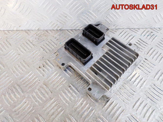 Блок ЭБУ Opel Astra J 1,4 A14XER 12654172 Бензин