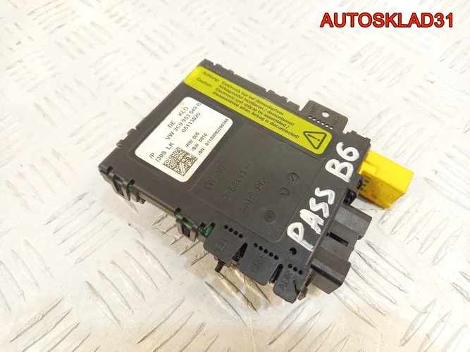 Блок подрулевой Volkswagen Passat B6 3C0953549B