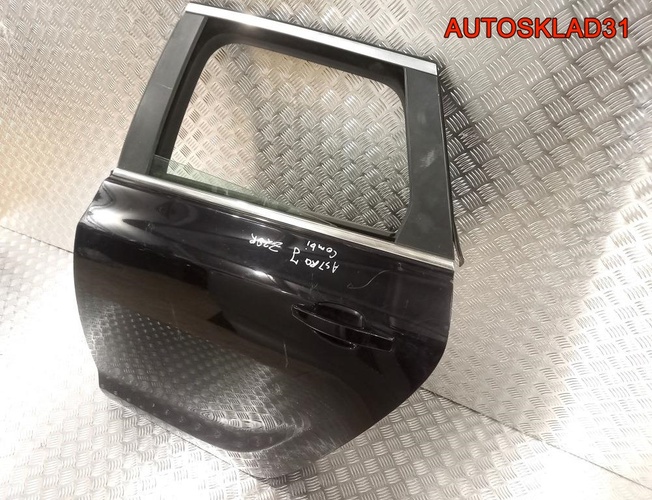 Дверь задняя левая Opel Astra J 13301546 Универсал