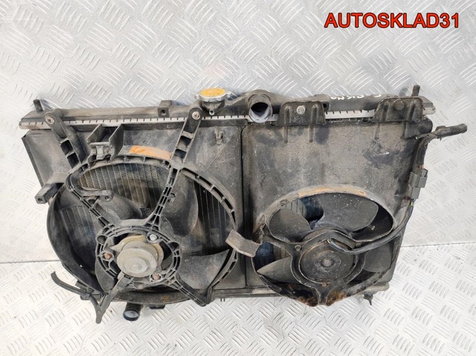 Радиатор в сборе Mitsubishi Carisma DA 1,6 4G92