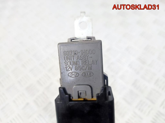 Реле обогрева сидений Kia Ceed 937101H000