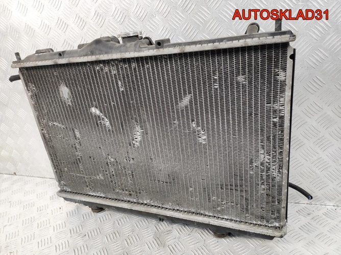 Радиатор в сборе Mitsubishi Carisma DA 1,6 4G92