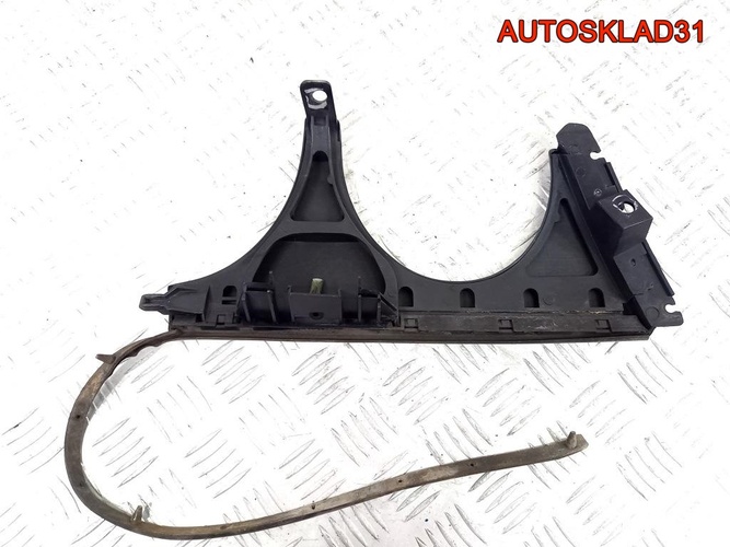 Планка под фару Mercedes Benz W210 A2108200112