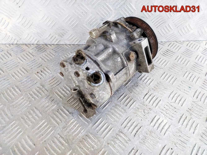 Компрессор кондиционера Opel Vectra C 13208187