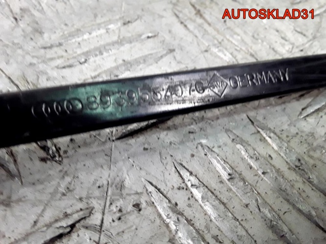 Поводок стеклоочистителя левый Audi 80 893955407E