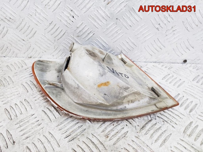 Указатель поворота левый Mercedes Benz Vito 638