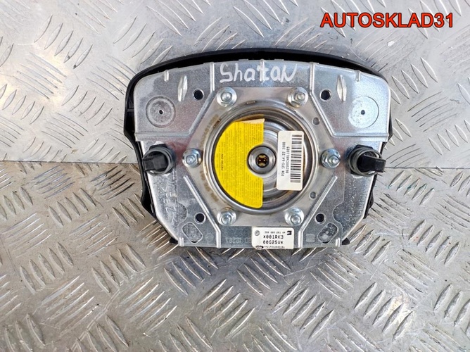 Подушка безопасности водителя VW Sharan 3B0880201AN