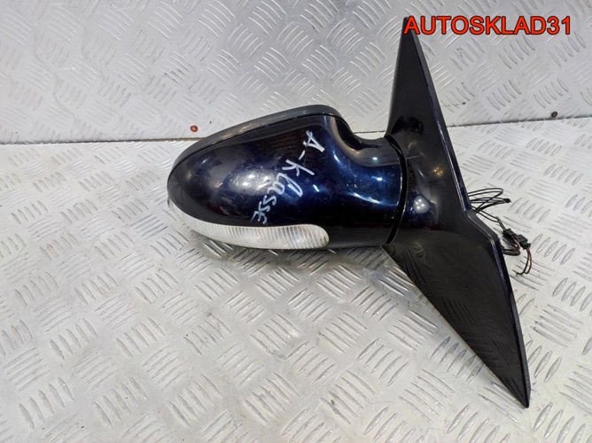 Зеркало правое Mercedes Benz C208 CLK A2088101876