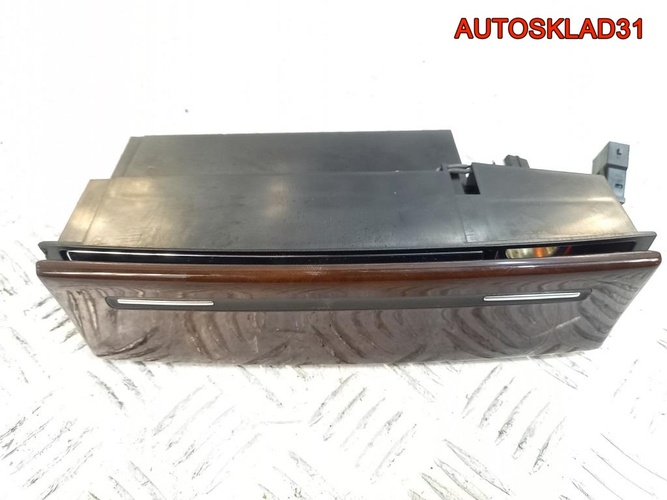 Пепельница передняя Audi A8 4E 4E0857951C