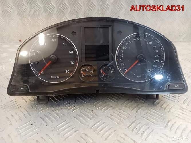 Панель приборов VW Golf Plus 1K0920863A бензин