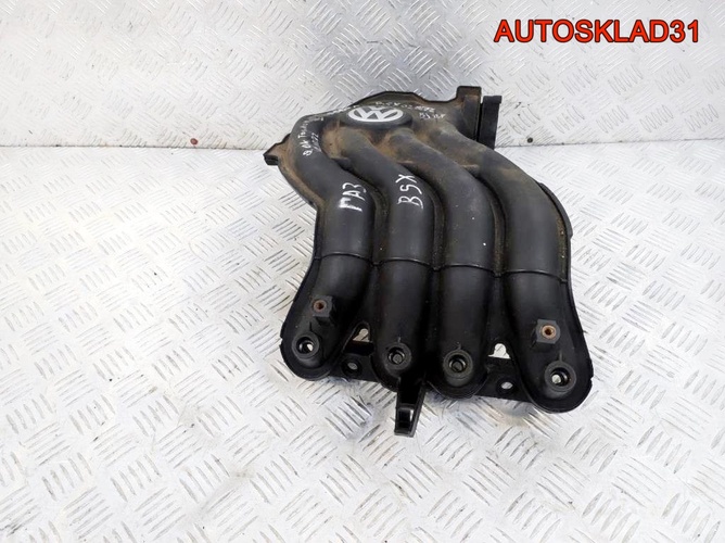Коллектор впускной VW Touran 2,0 BSX 06A133203BN